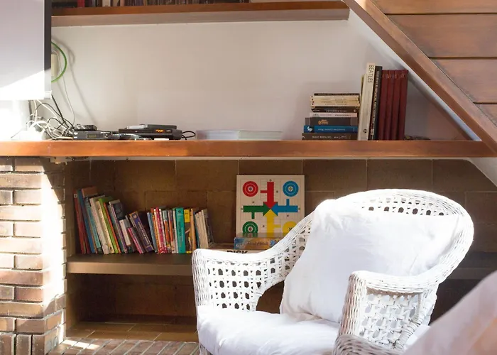 Attic Dels Sentits Semesterpark *